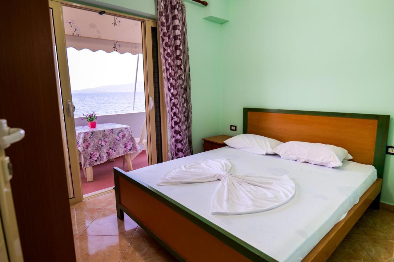 Rei Apartments Sarandë Exterior foto