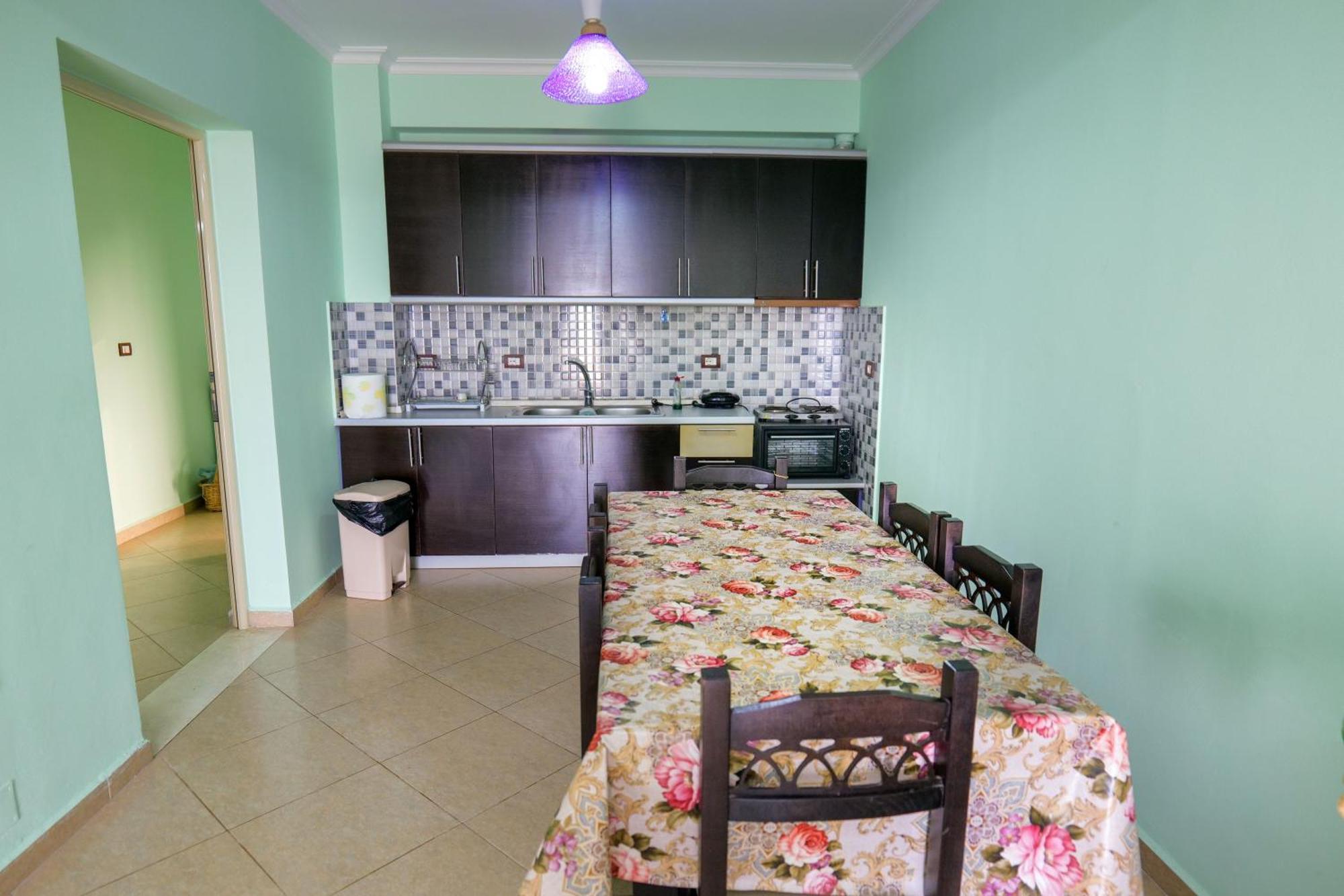 Rei Apartments Sarandë Habitación foto